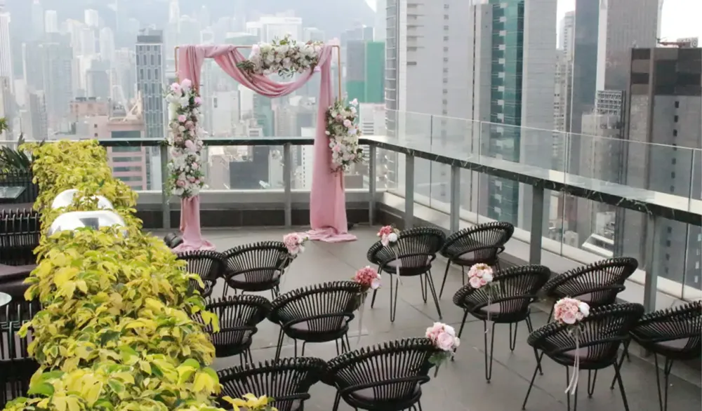 https://sandshospitality.s3.ap-southeast-1.amazonaws.com/alto_wedding_2_2c7bdbee84.webp