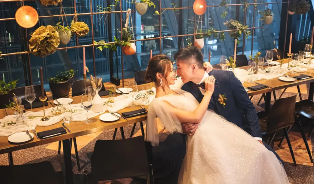https://sandshospitality.s3.ap-southeast-1.amazonaws.com/spiga_wedding_5_b1eee58357.webp
